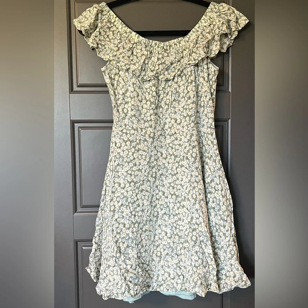 Doe & Rae Ruffled Off-Shoulder Sundress - Picture 4 of 5